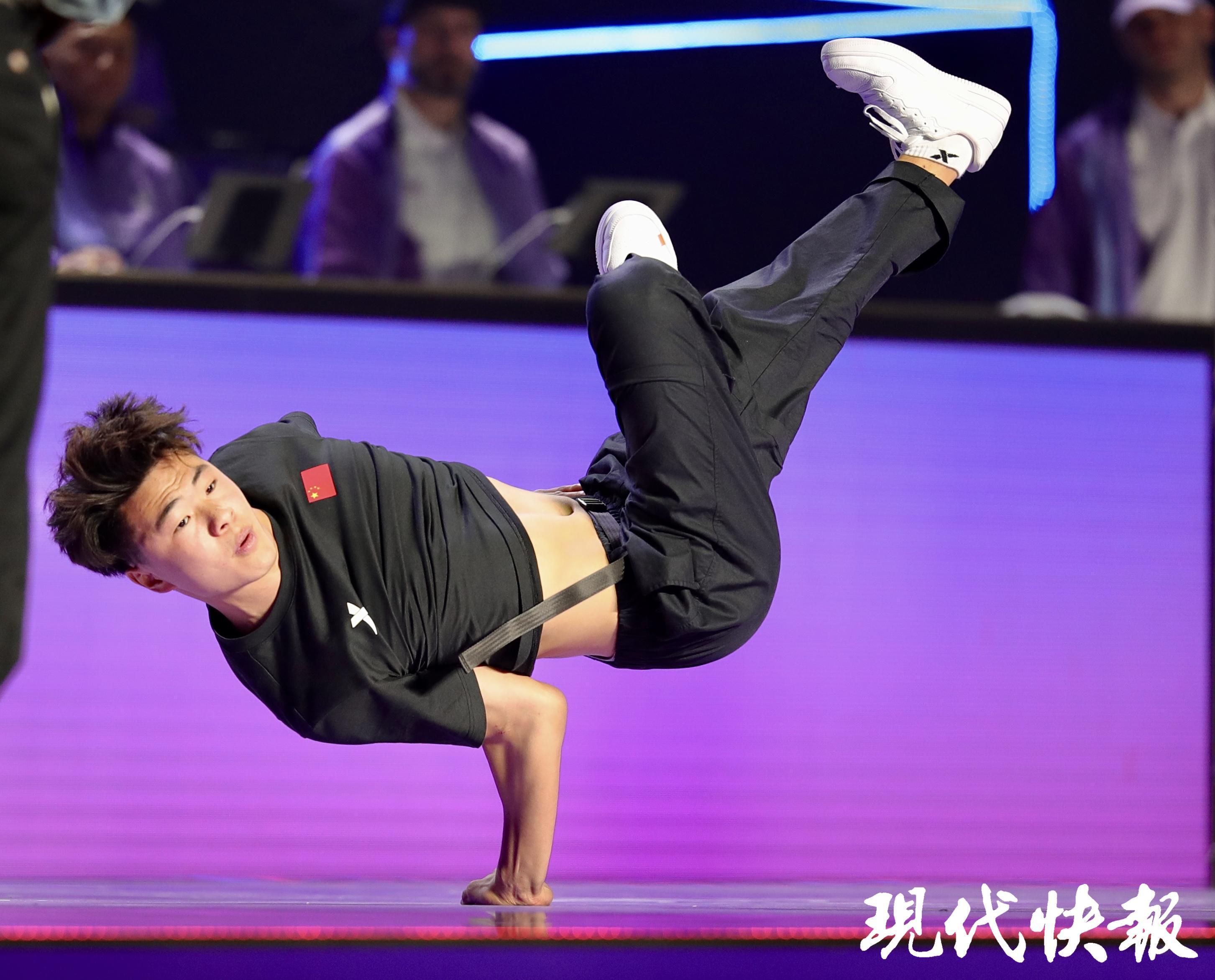 by体育文脉华章｜奥运刮起“潮玩”风体育文化的年轻态表达(图5)